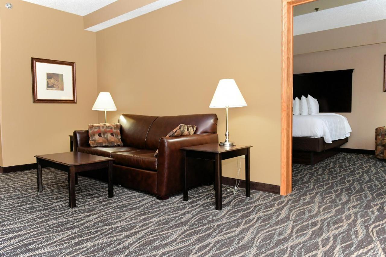 Cobblestone Inn & Suites - Denison | Majestic Hills Ngoại thất bức ảnh