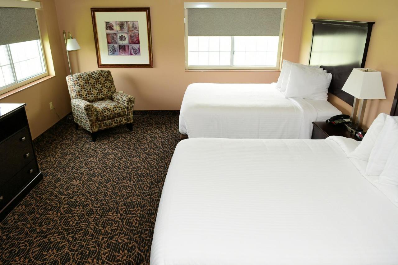 Cobblestone Inn & Suites - Denison | Majestic Hills Ngoại thất bức ảnh